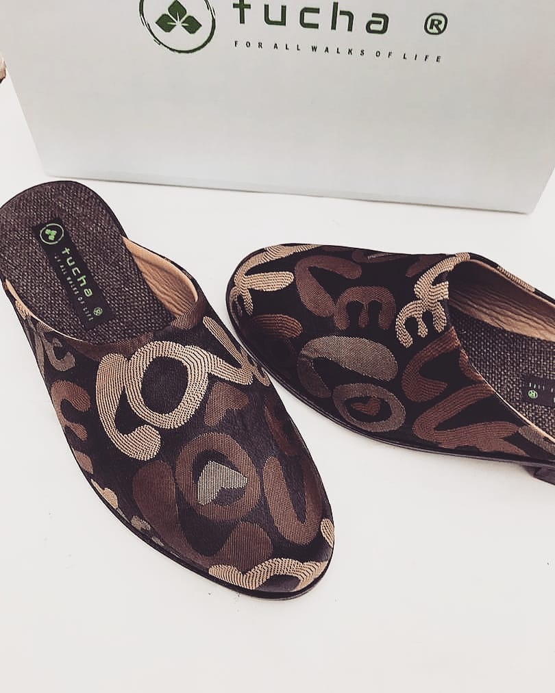 Classic Court Shoe